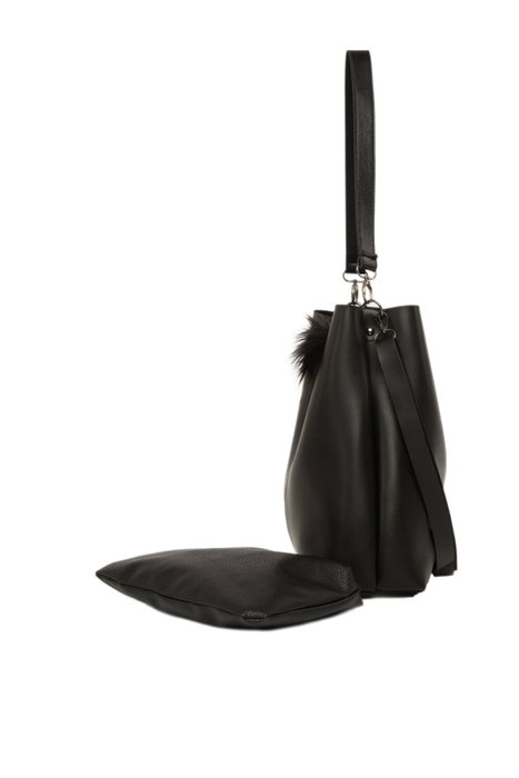 Zoozie Bags Bandolera Midi con Flecos en Negro Zoozie Bags Bandolera Midi con Flecos en Negro